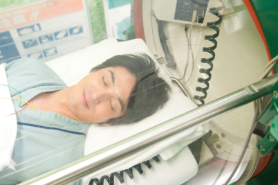 Hyperbaric Oxygen Therapy is beneficial because many illnesses and injuries cause a lack of oxygen to be present in the body, and the body needs sufficient oxygen to heal. 